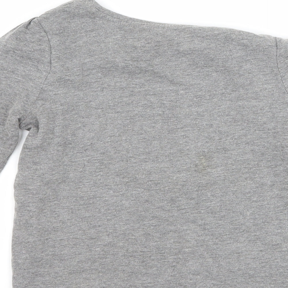 Primark Girls Grey Basic T-Shirt Size 4-5 Years - graphic