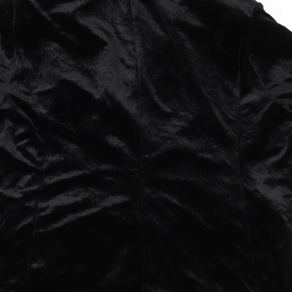 Brand and care label for PRETTYLITTLETHING women’s black velour jacket, size UK 8