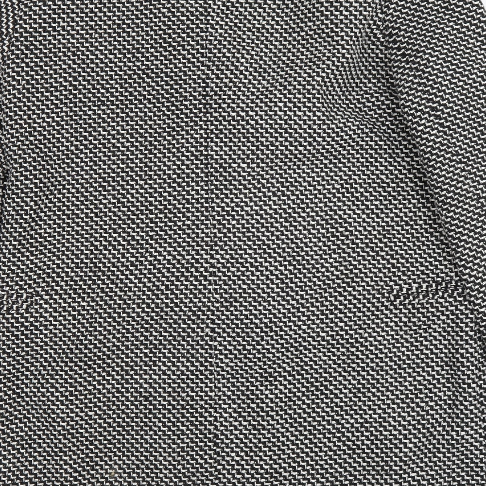Brand and care label for Preworn women’s black geometric jacket, size XL