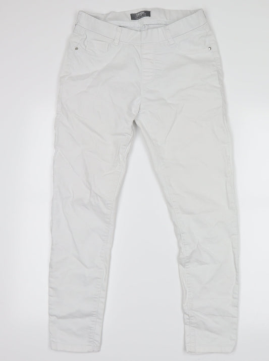 Additional front view of Dorothy Perkins women’s white denim straight jeans, size UK 6