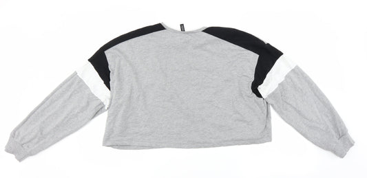 Divided by H&M Womens Grey Pullover Sweatshirt Size XL - CROPPED