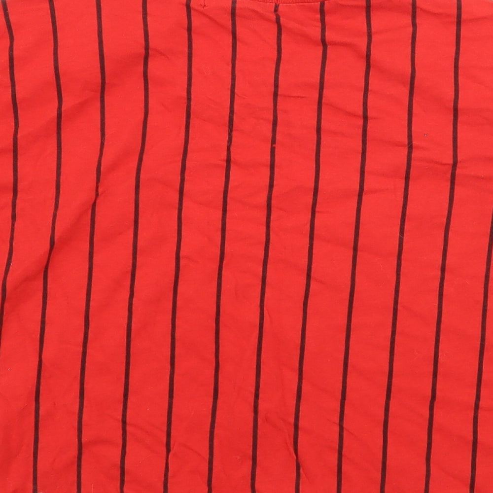 Brand and care label for Forever 21 women’s red striped jersey basic t-shirt, size M