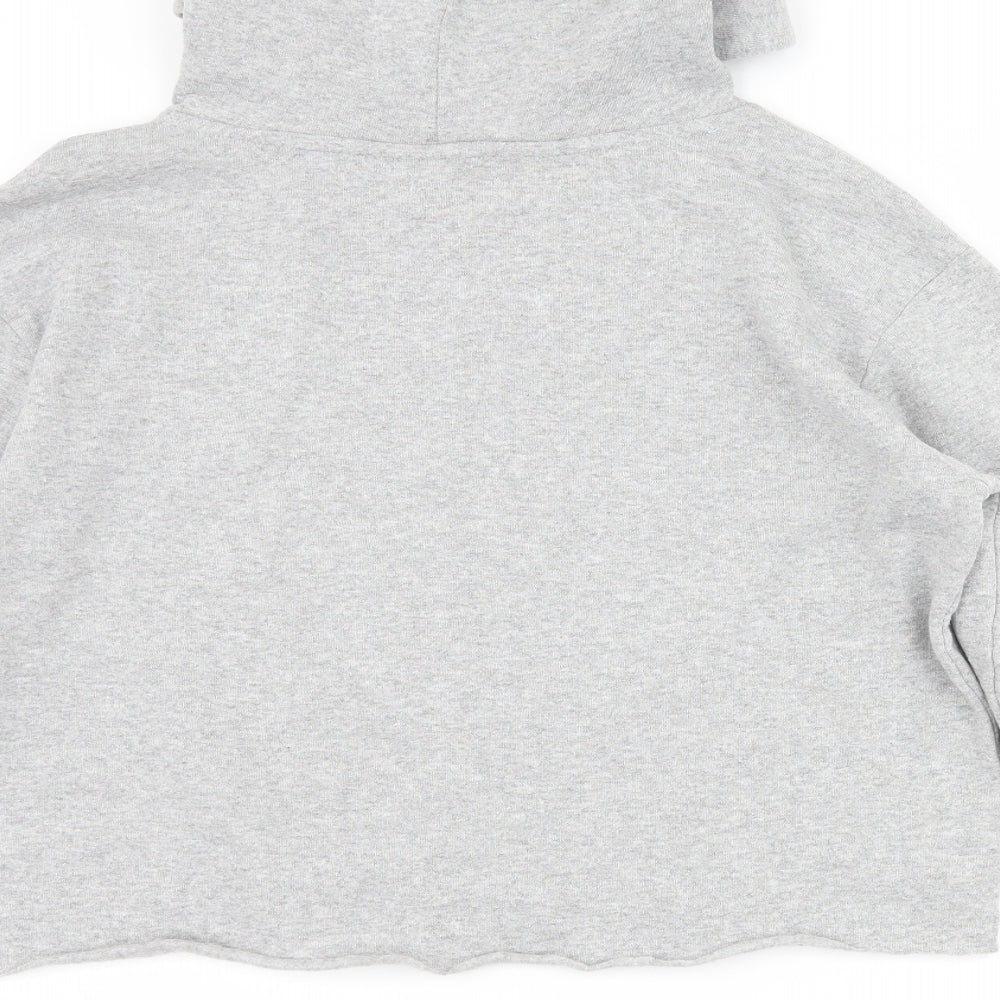 Brand and care label for sugar dust women’s grey pullover hoodie, size L