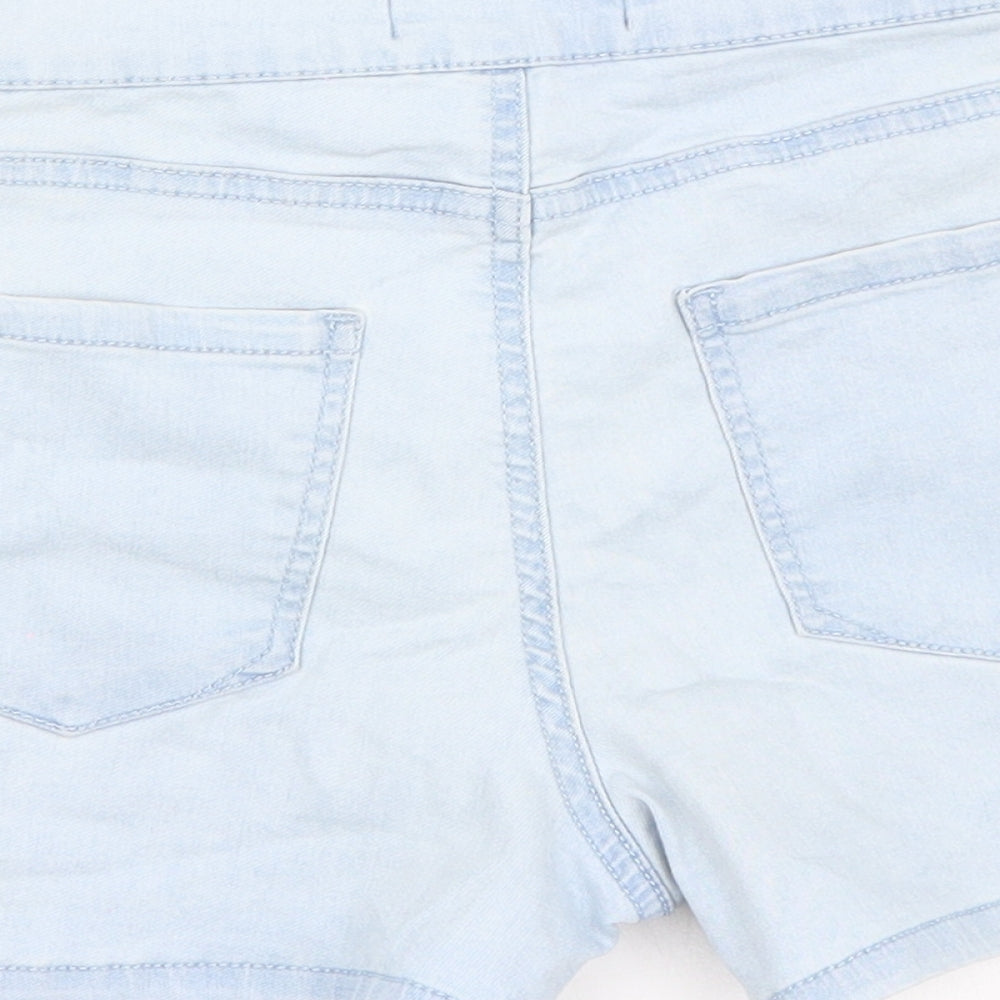 Brand and care label for Denim & Co. women’s blue bermuda shorts, size UK 4