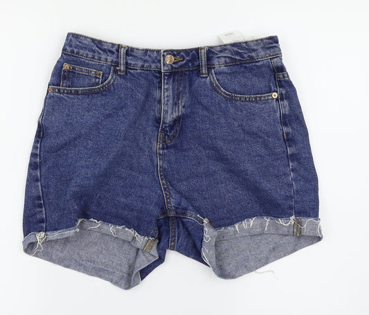 Additional front view of Denim Pimkie women’s blue hot pants shorts, size S