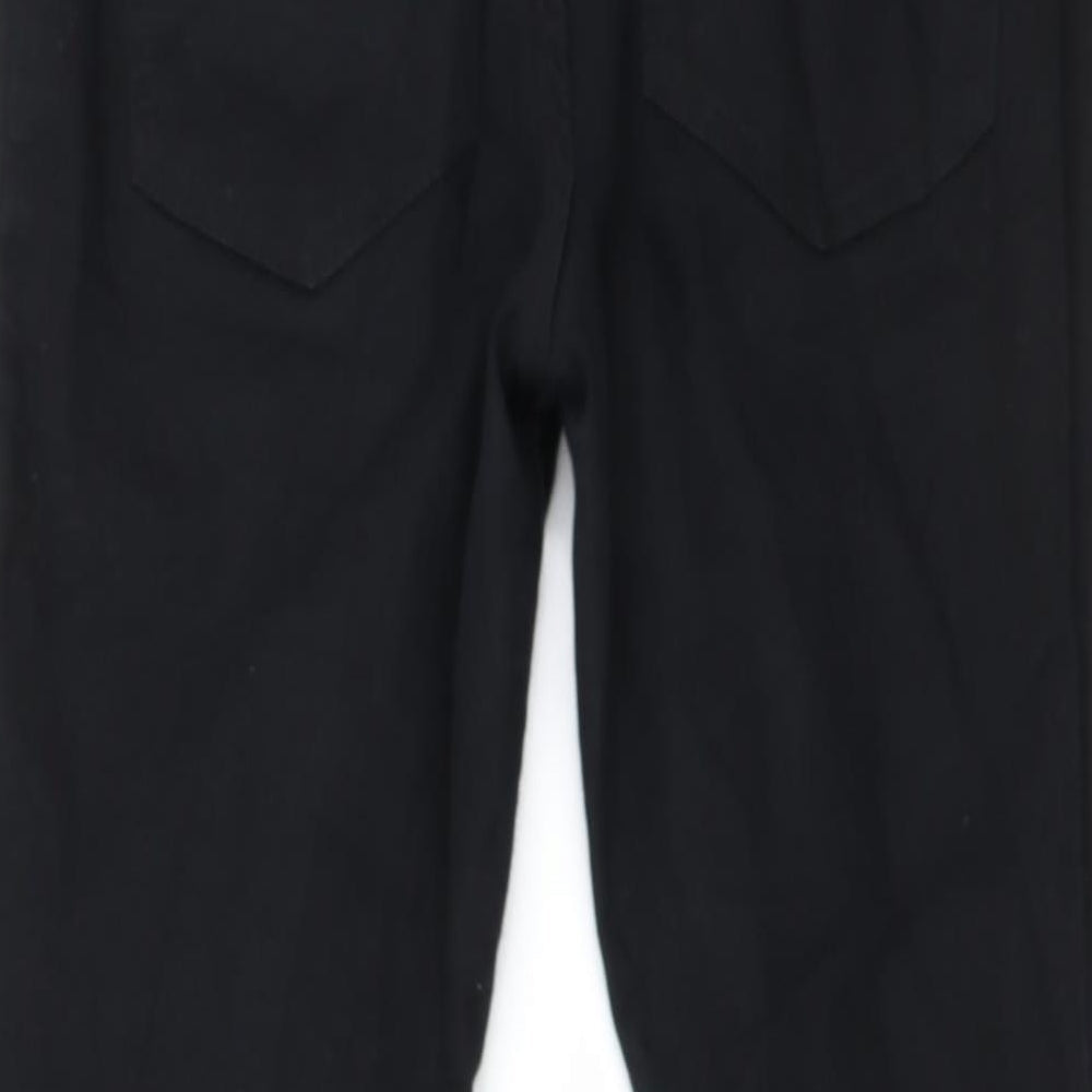 Brand and care label for New Look women’s black skinny jeans, size UK 10, 25-inch leg