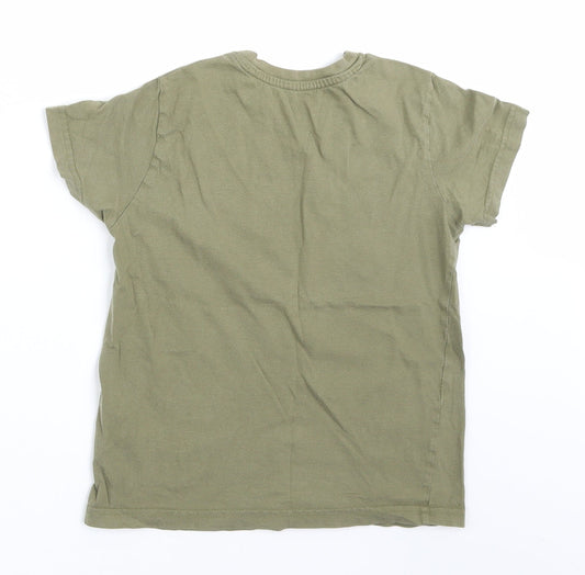 Primark Girls Green Basic T-Shirt Size 6-7 Years