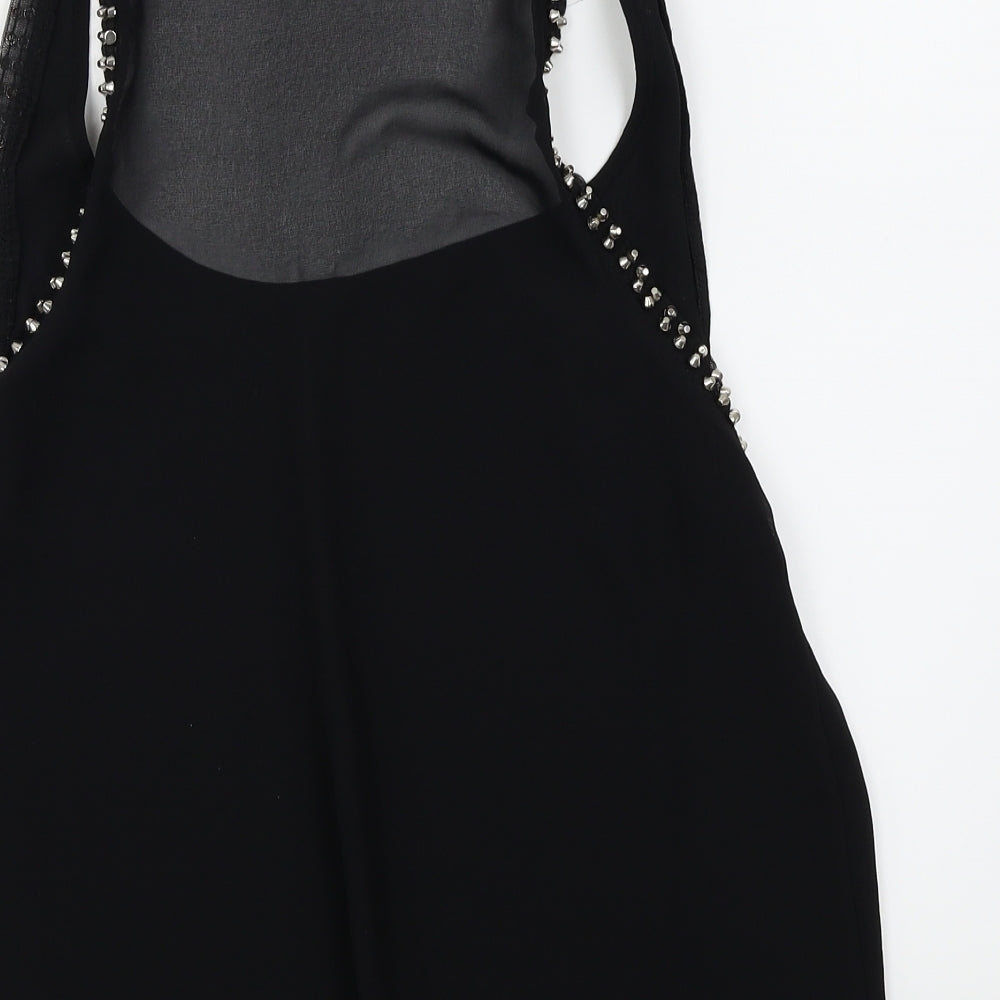 Brand and care label for Topshop women’s black basic t-shirt, size UK 12