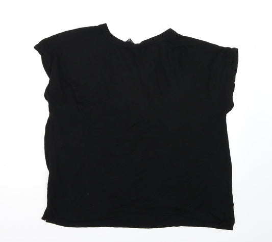 FOREVER 21 Womens Black Basic T-Shirt Size S