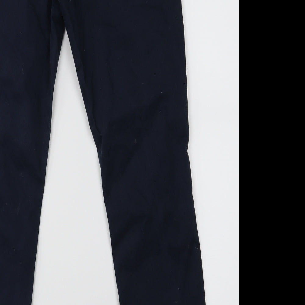 Brand and care label for Denim co men’s blue bootcut jeans, size M, 32-inch leg