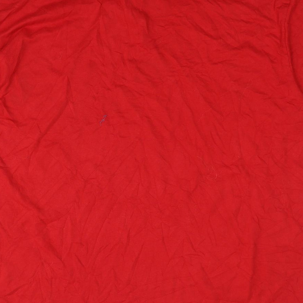 Brand and care label for JERZEES men’s red polo, size 2XL