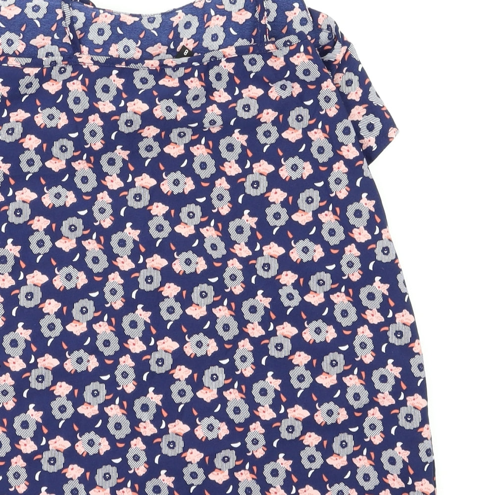 Brand and care label for Pep&Co women’s blue floral basic t-shirt, size UK 8