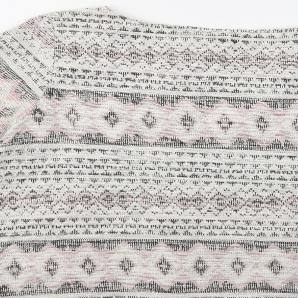 Brand and care label for H&M women’s multicoloured argyle/diamond jumper, size M