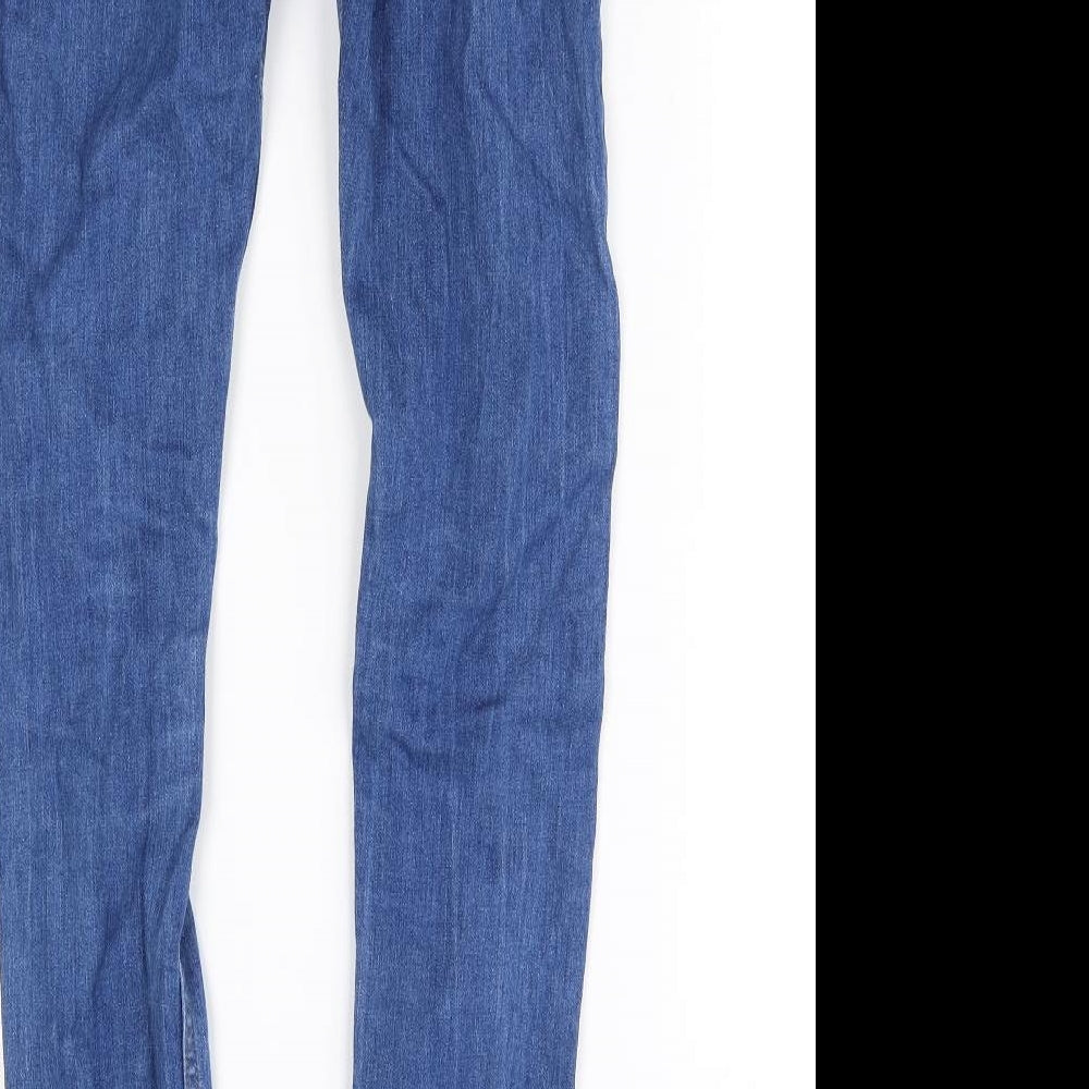 Brand and care label for Topman men’s blue straight jeans, size 28, in, 28-inch leg