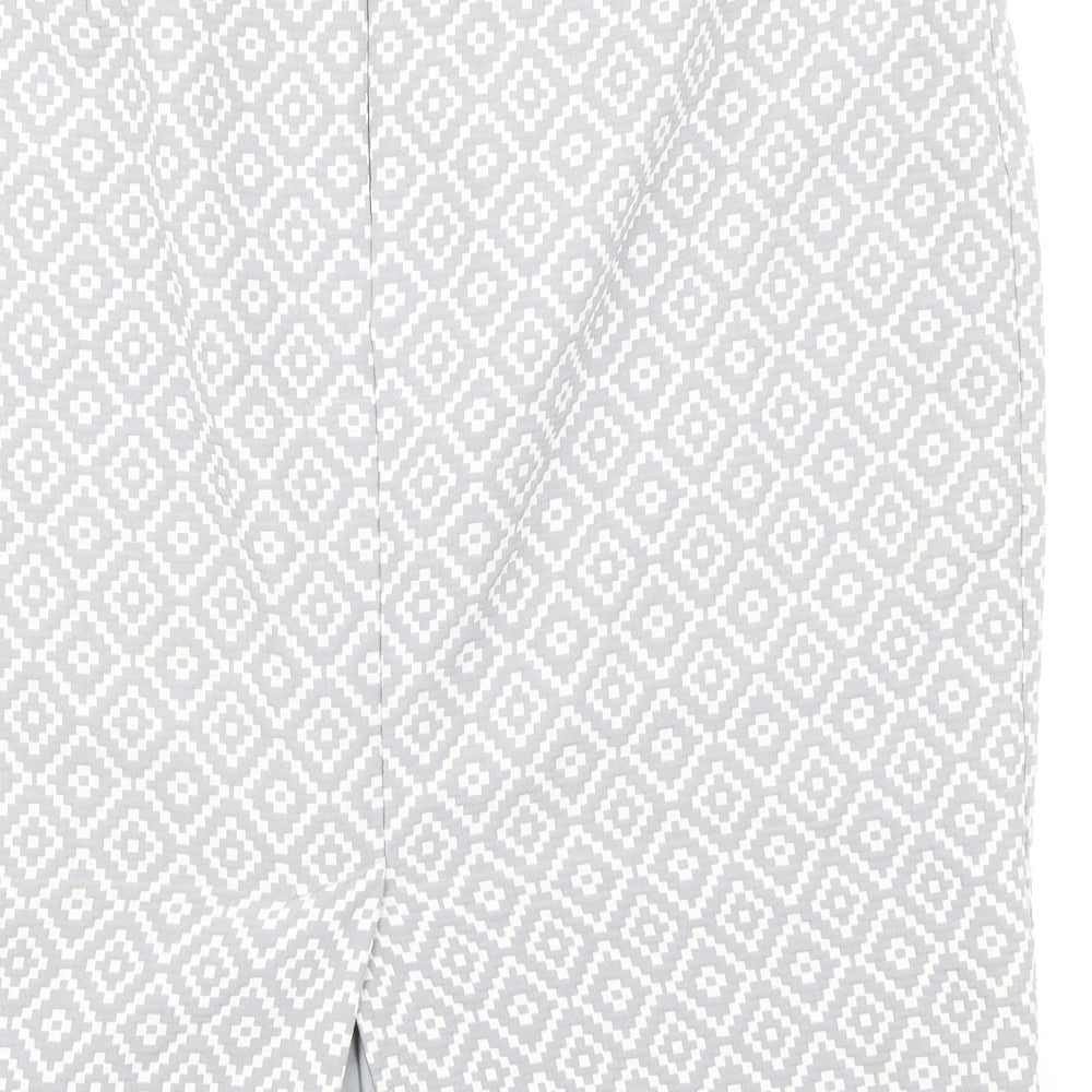 Brand and care label for Marks & Spencer women’s grey argyle/diamond a-line skirt, size UK 14