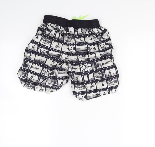 Divided by H&M Boys Multicoloured Sweat Shorts Size 7 Years
