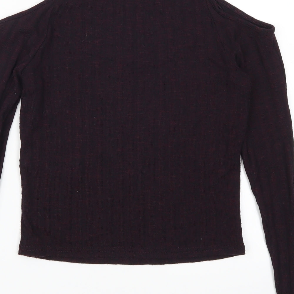 Brand and care label for New Look women’s purple cropped t-shirt, size UK 8