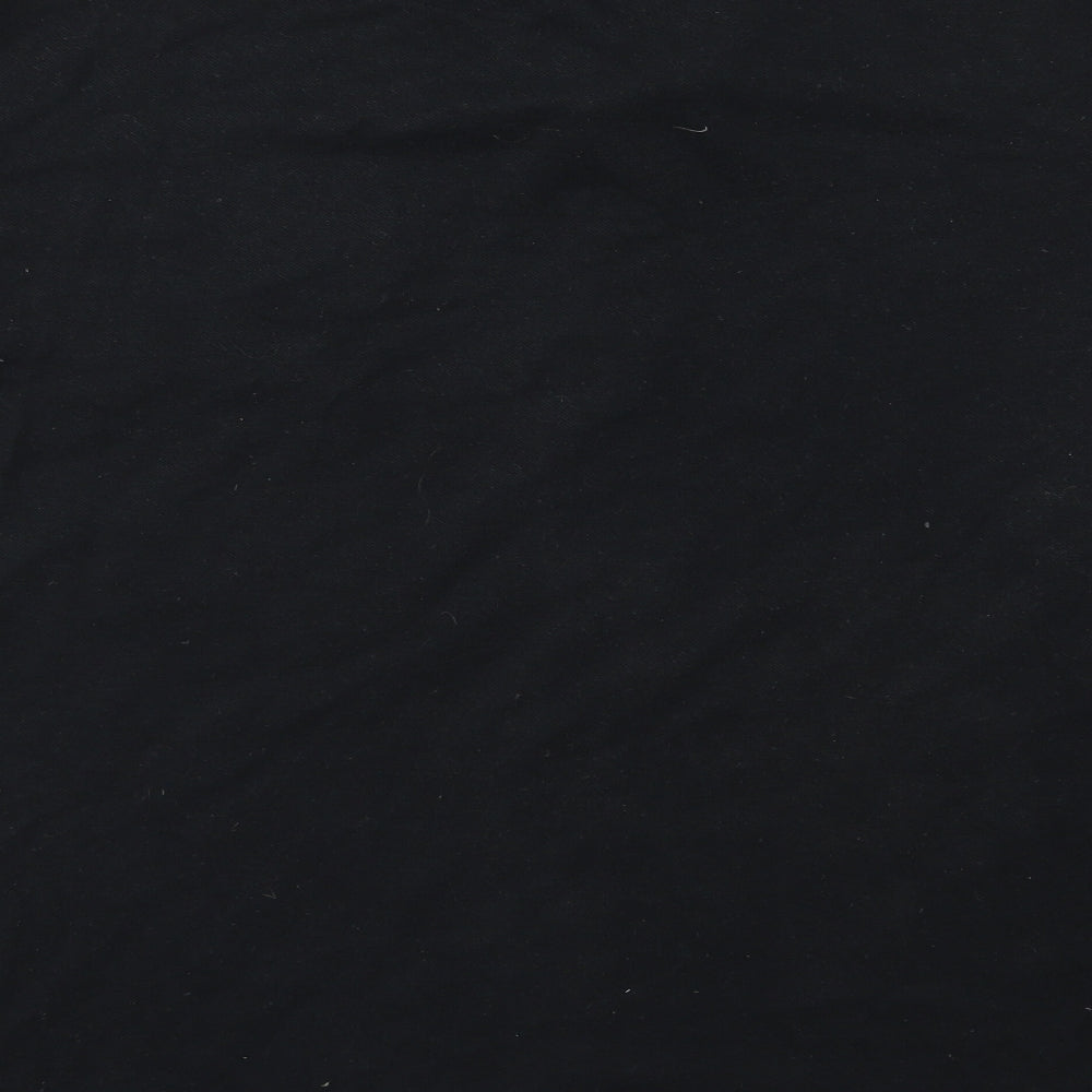 Brand and care label for Manav men’s black polo, size M, - wales