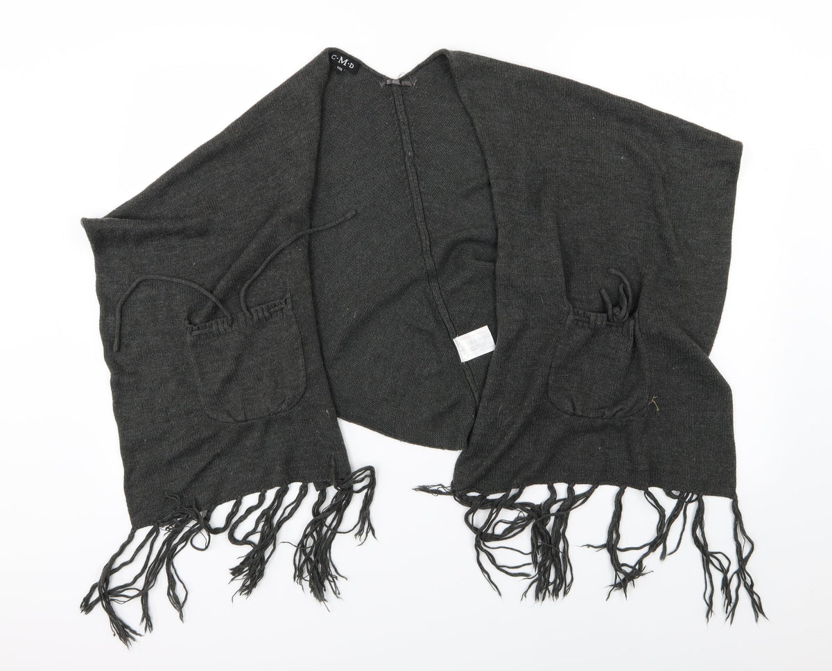 Additional front view of CMD women’s grey knit shawl/wrap