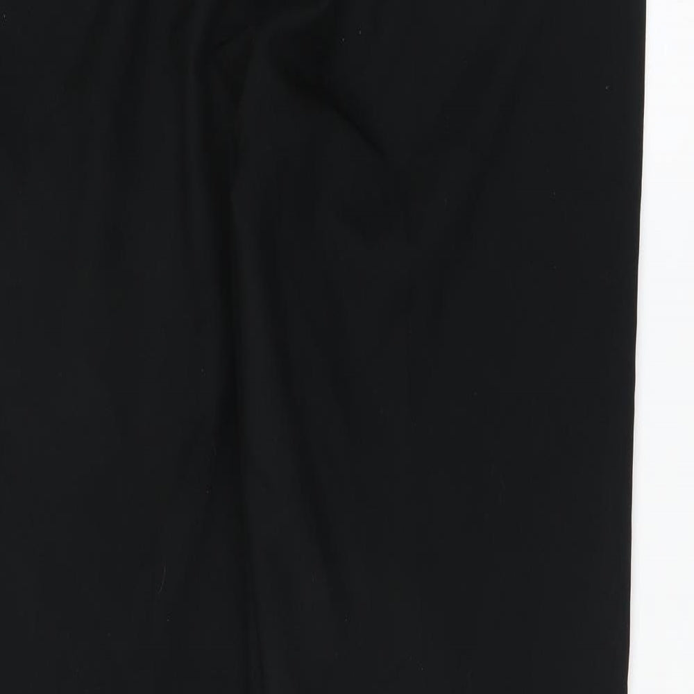 Brand and care label for New Look women’s black trousers, size UK 14, 28-inch leg