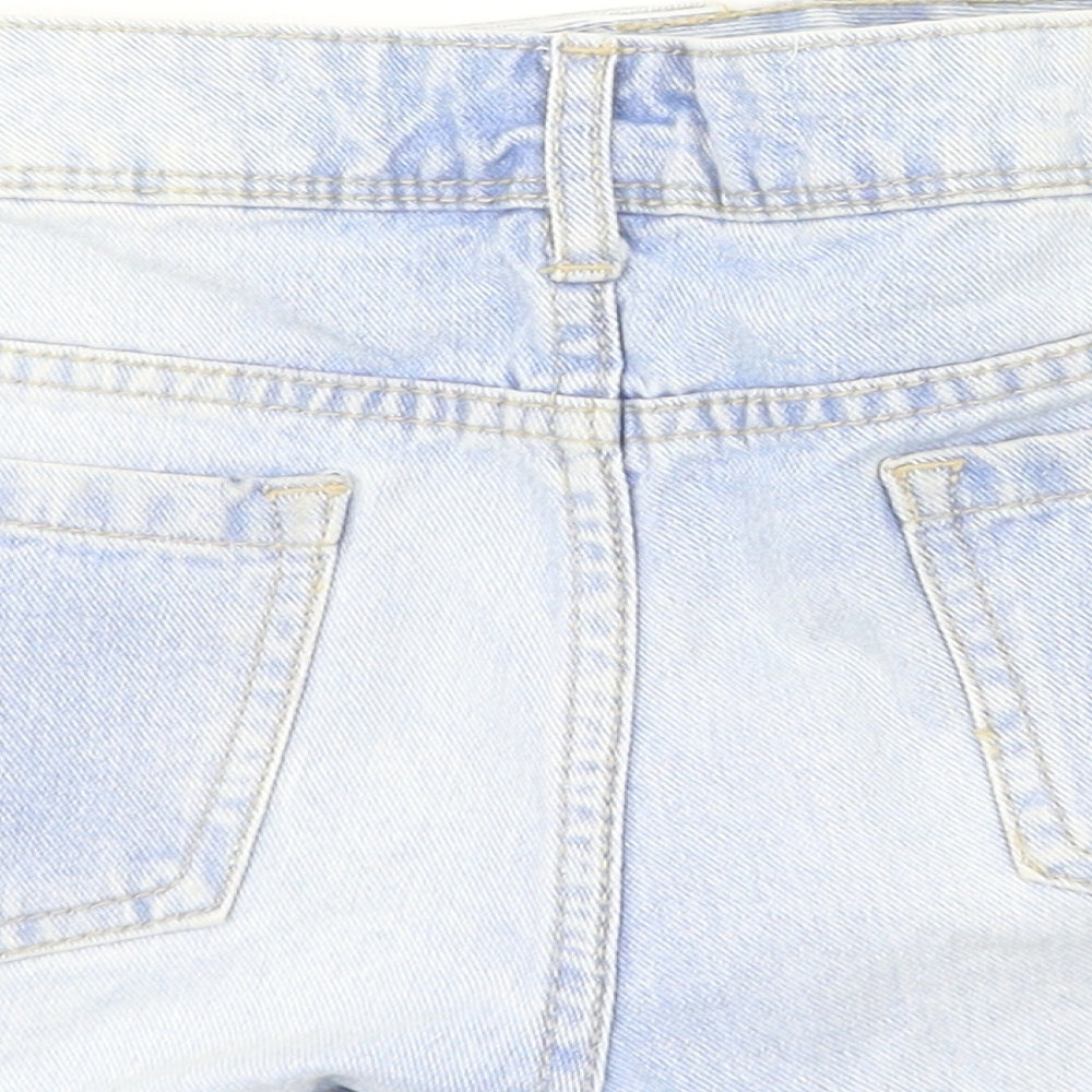 Brand and care label for Denim & Co. women’s blue hot pants shorts, size UK 8