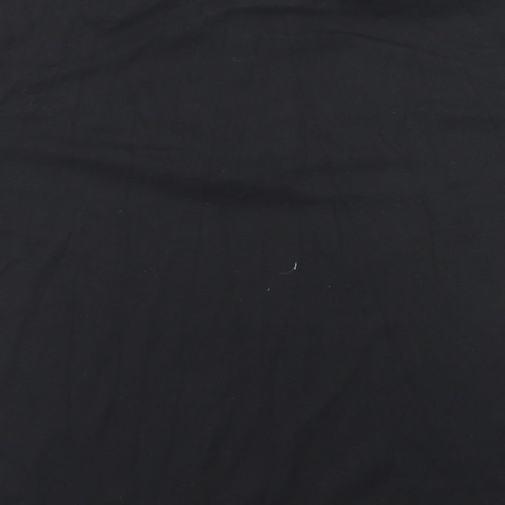 Brand and care label for Banner men’s black polo, size S