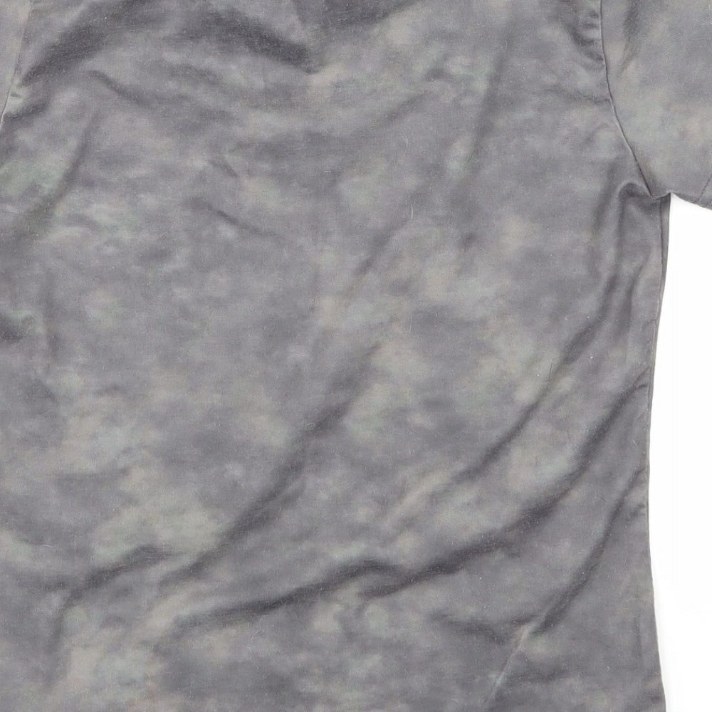 Brand and care label for miss go boys’ grey basic t-shirt, size S