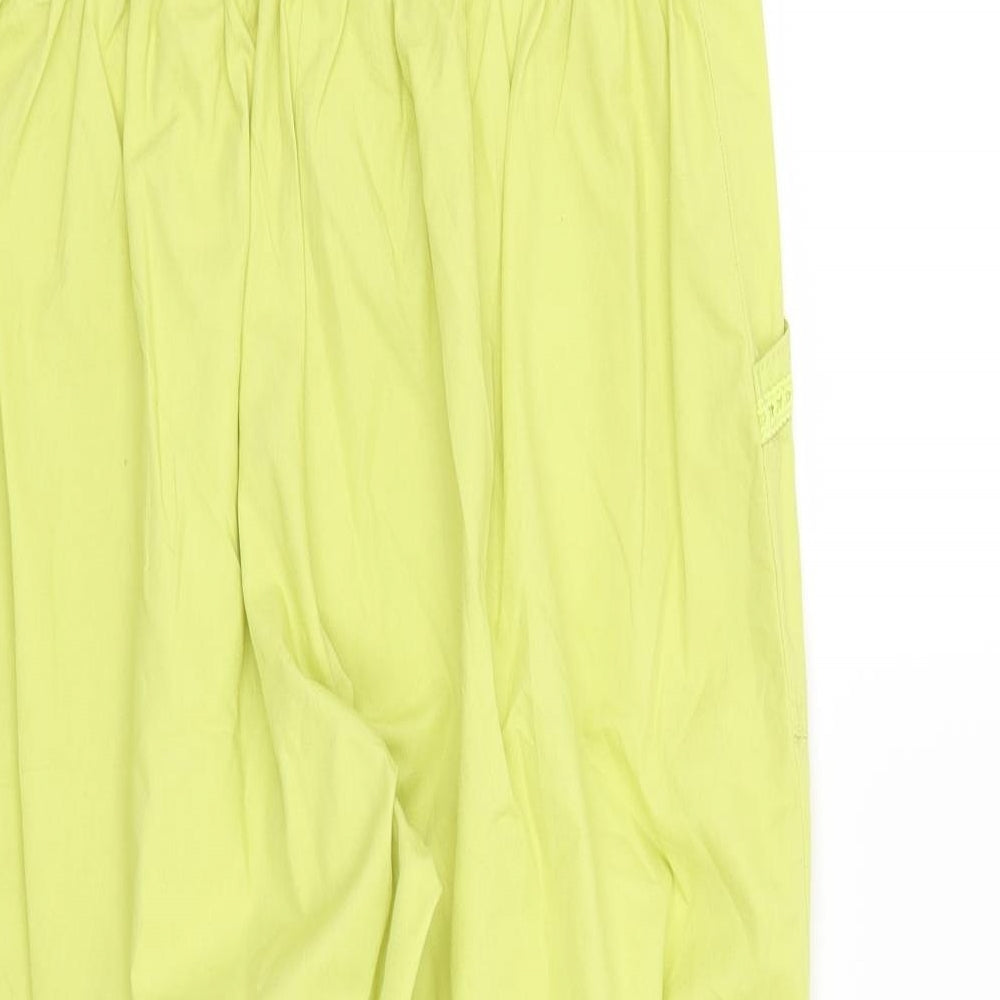 Brand and care label for Preworn women’s green trousers, size UK 32, in, 21-inch leg