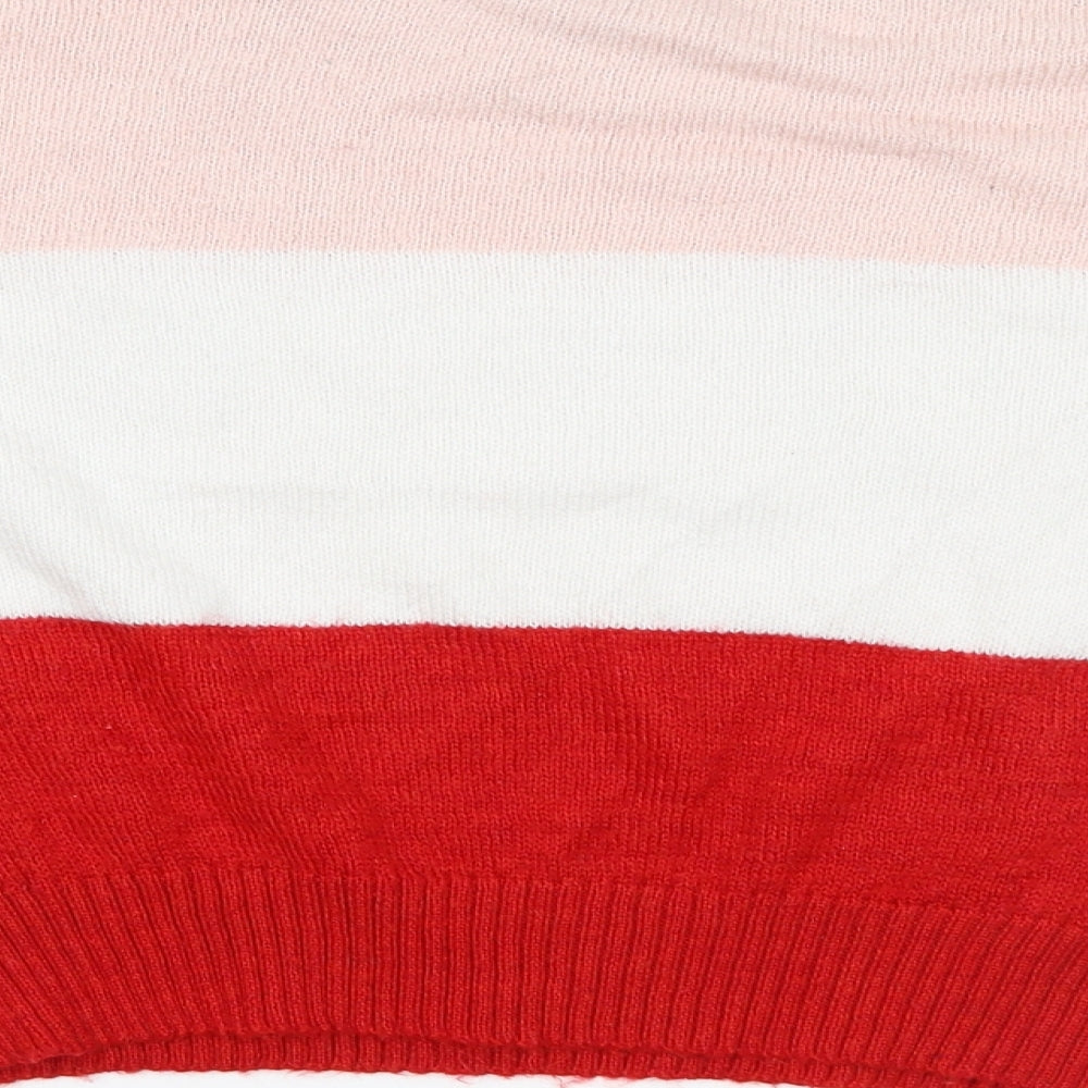 Brand and care label for New Look women’s pink knit jumper, size M