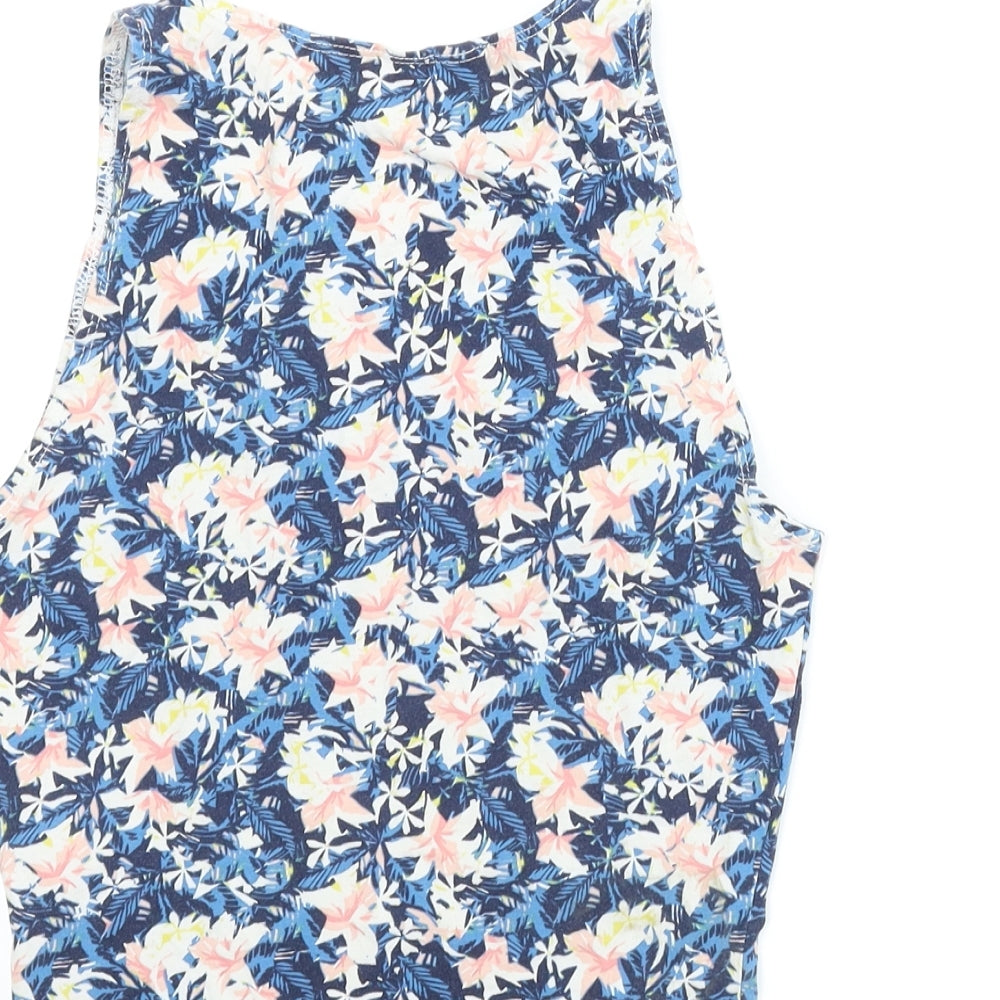 Brand and care label for New Look girls’ blue floral basic tank, size 10-11, years