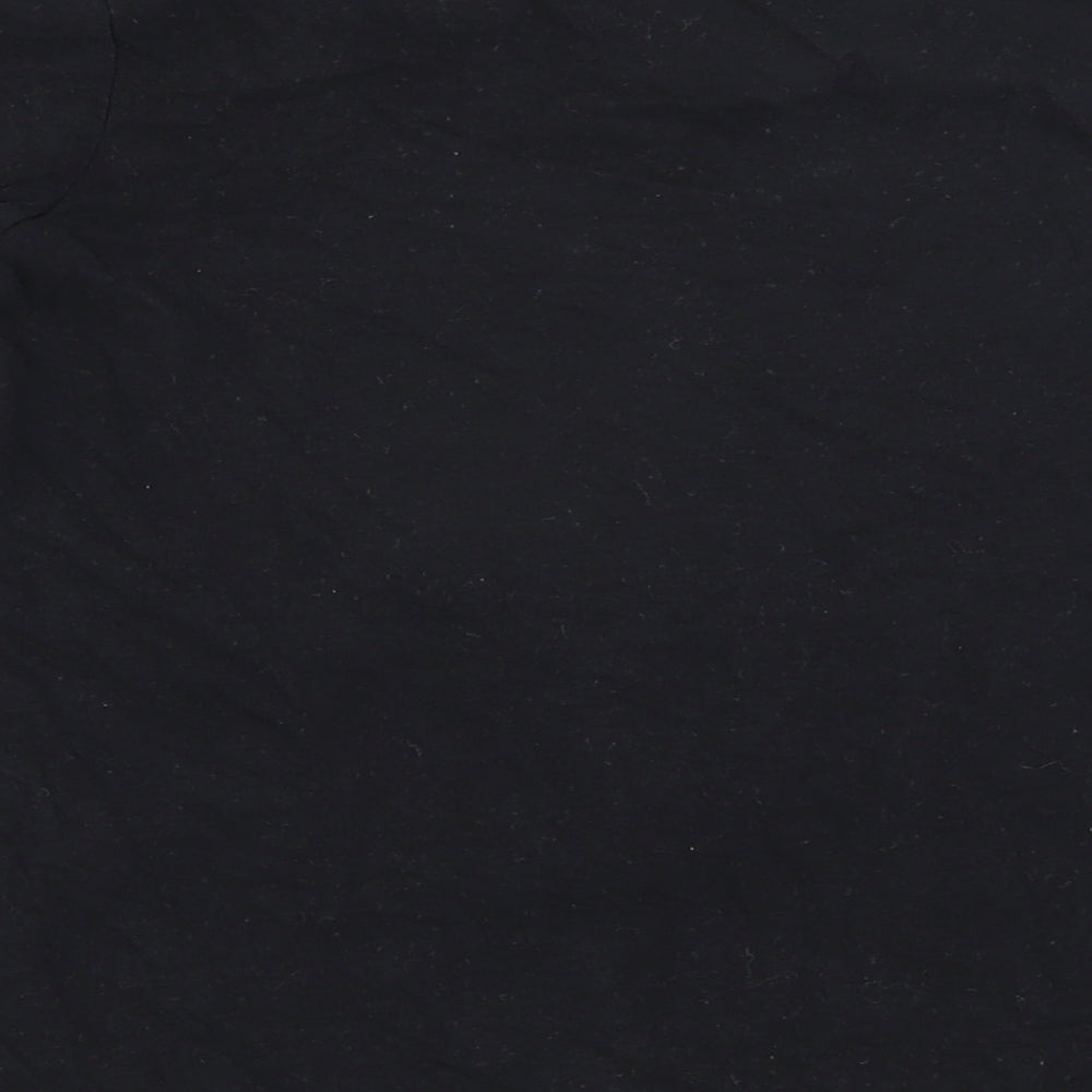 Brand and care label for George boys’ black basic t-shirt, size 7-8, years