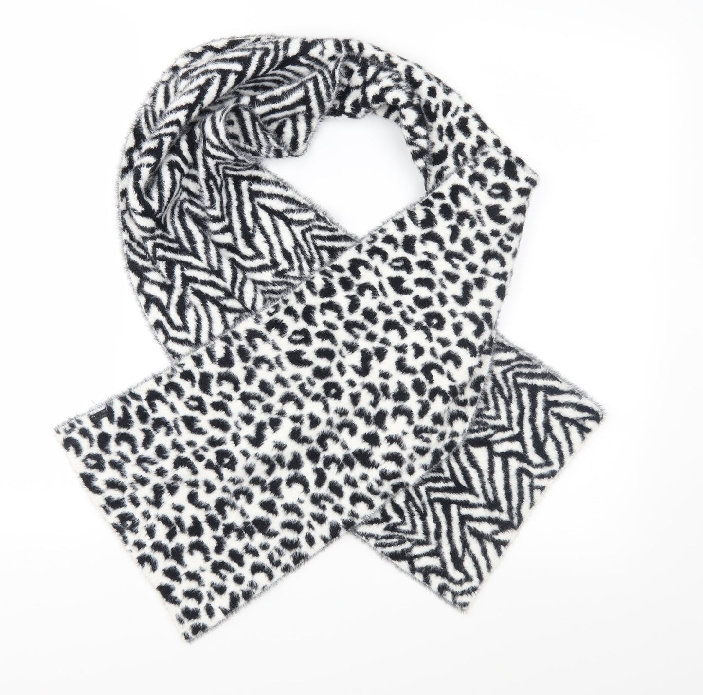 Front view of Preworn women’s black animal print knit scarf