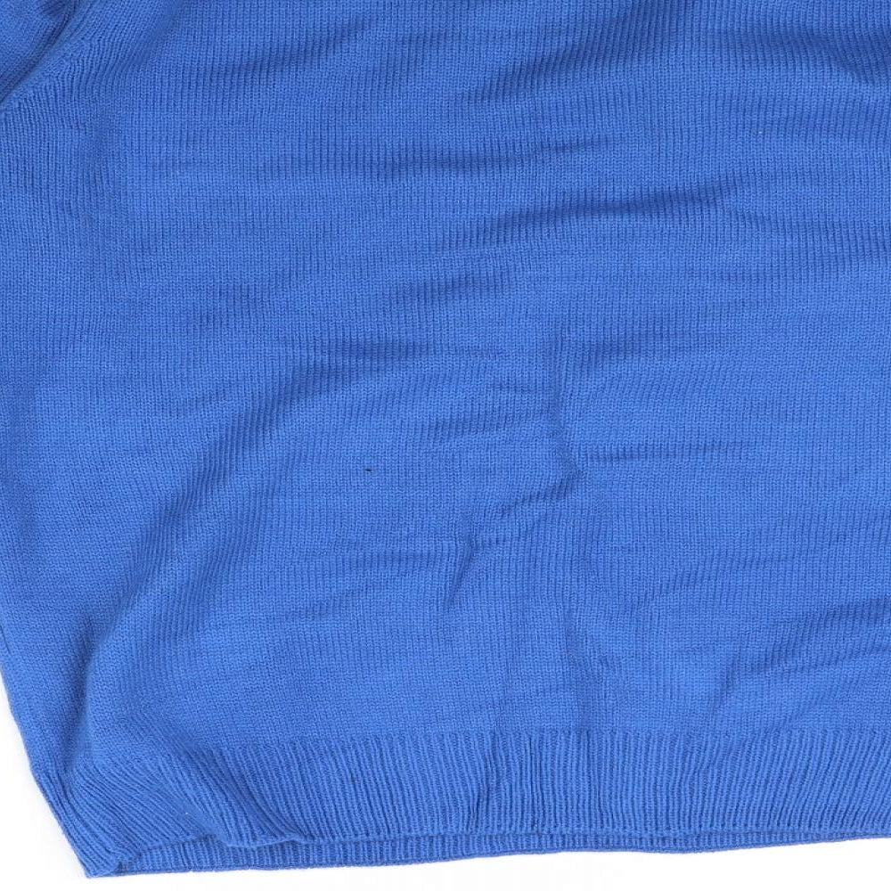 Brand and care label for Cedarwood State women’s blue jumper, size L