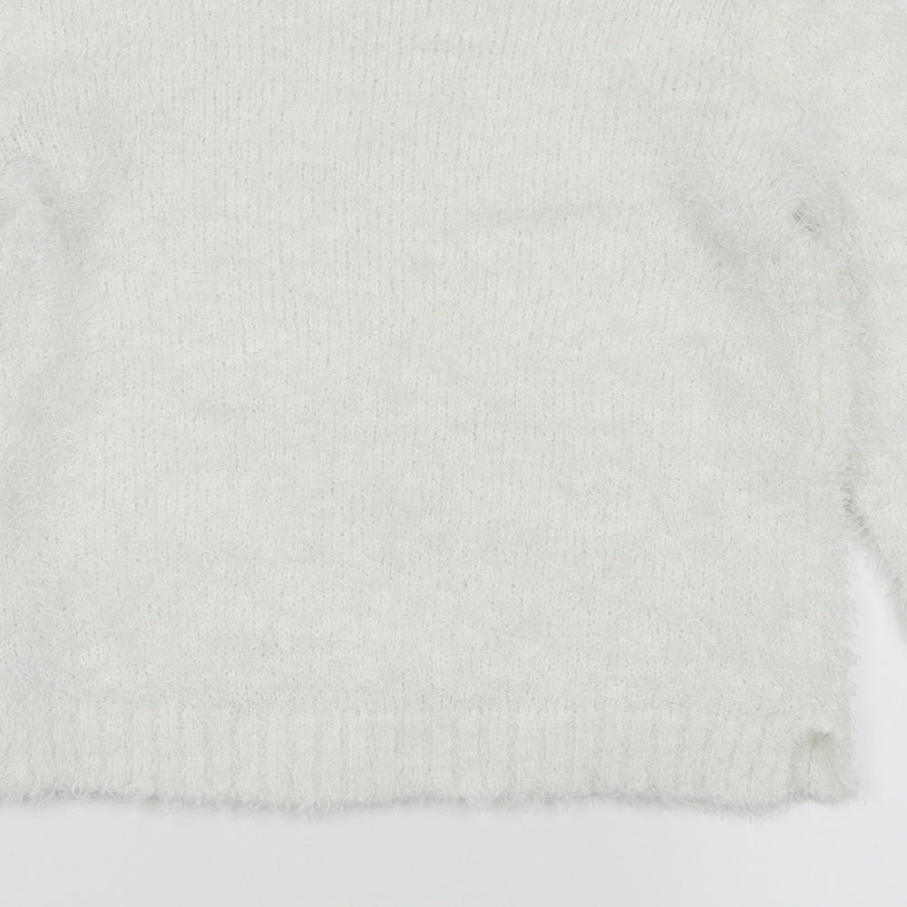 Brand and care label for Divided by H&M women’s white jumper, size UK 4
