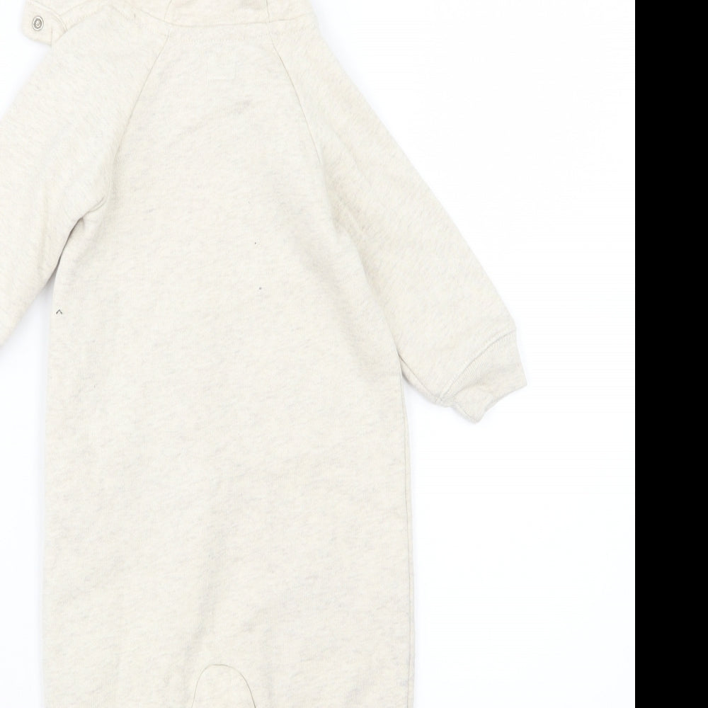 Brand and care label for Gap Baby Beige Jersey Jacket Snowsuit, size 9-12, Months