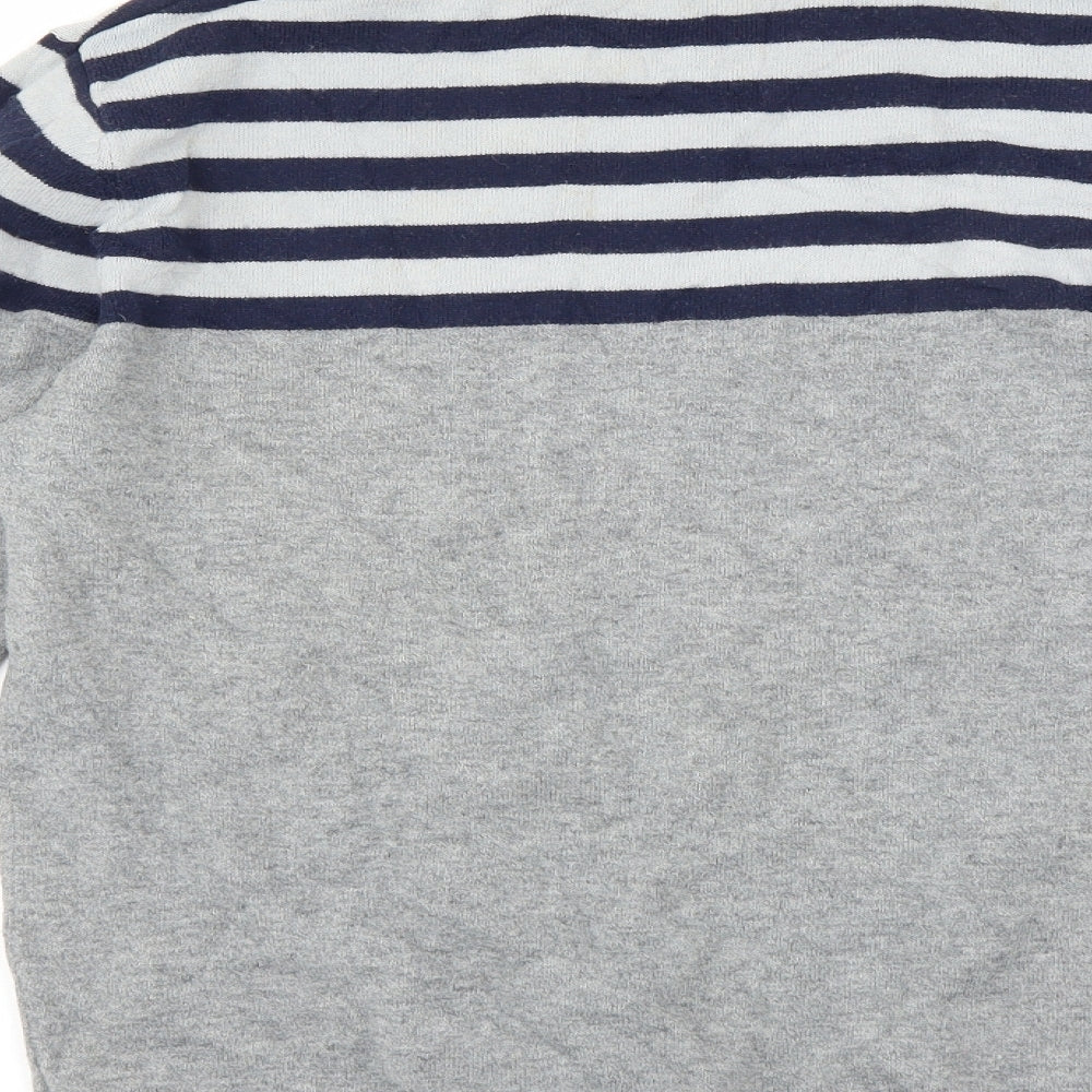 Brand and care label for ASOS men’s grey jumper, size M