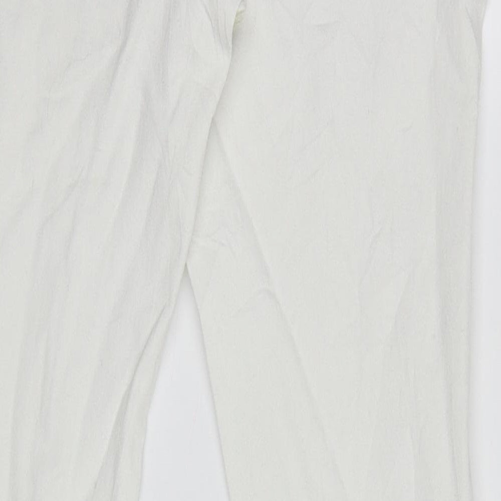 Brand and care label for Denim Co. women’s white denim skinny jeans, size UK 12, 31-inch leg