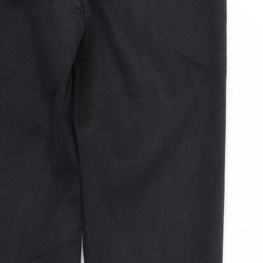 Brand and care label for I Dodo women’s black straight jeans, size M, 31-inch leg