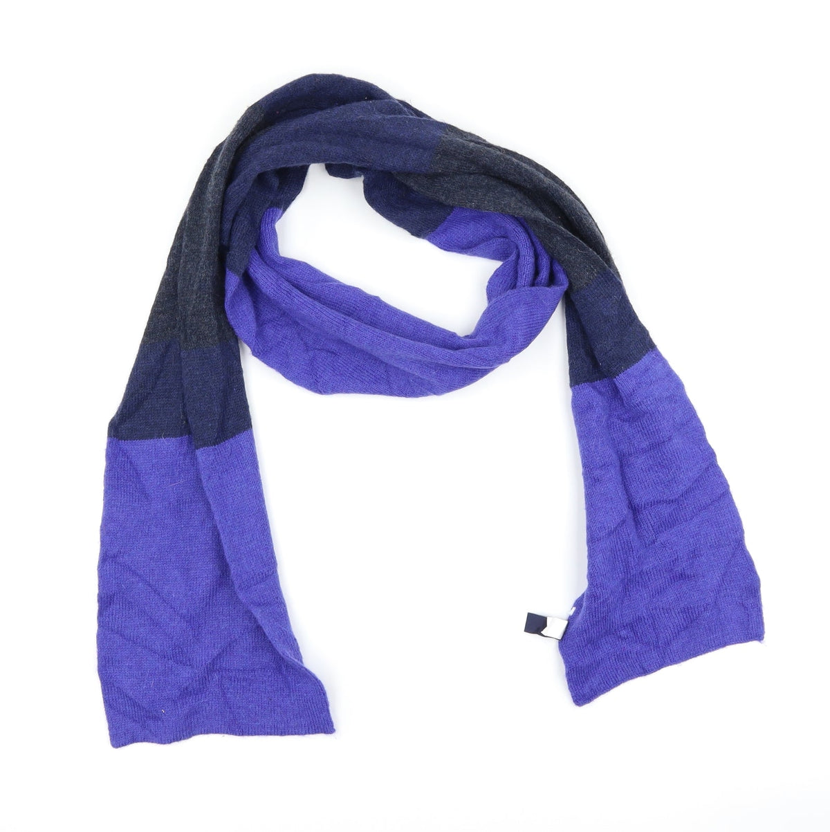 Front view of Gap women’s purple scarf