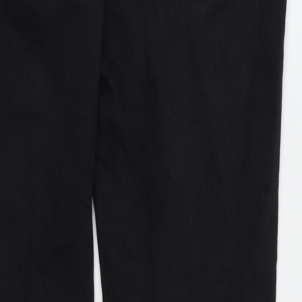 Brand and care label for Mavi men’s black denim straight jeans, size 29, in, 30-inch leg