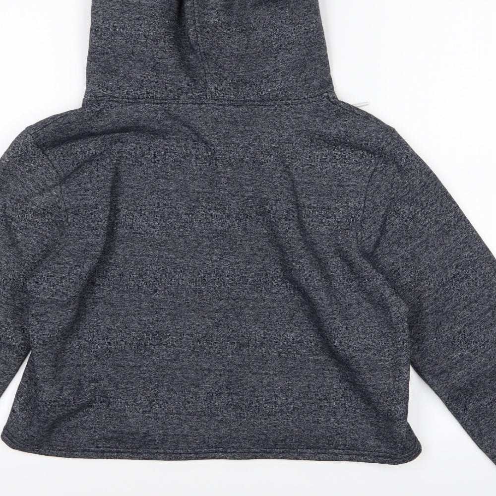 Brand and care label for Daisy Street women’s grey pullover hoodie, size M