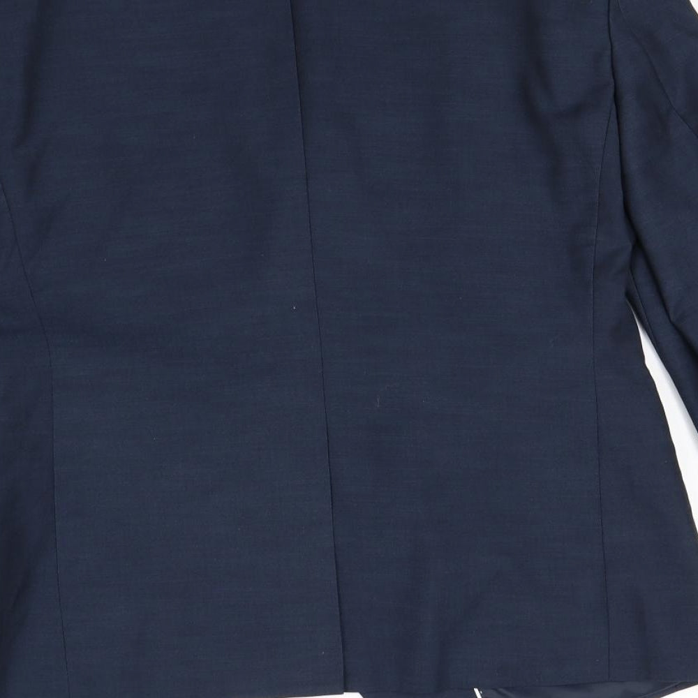 Brand and care label for Preworn men’s blue blazer, size S