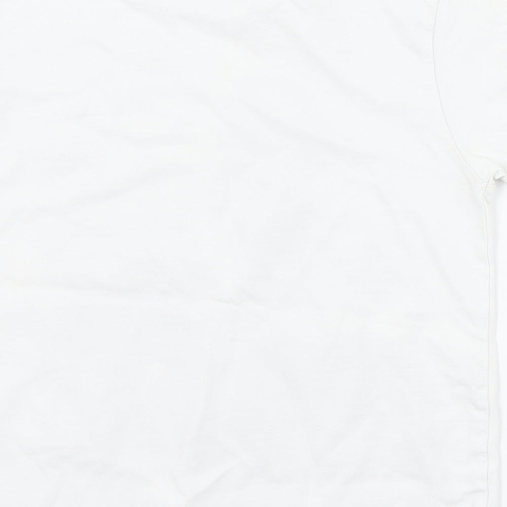 Brand and care label for George boys’ white basic t-shirt, size 6-7, years - animals