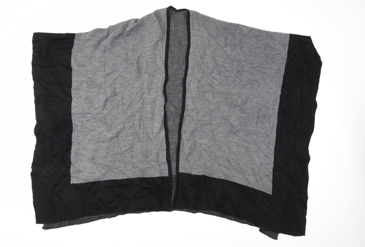 Additional front view of Preworn women’s grey shawl/wrap