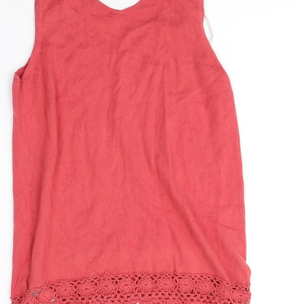 Brand and care label for Dorothy Perkins women’s ivory basic tank, size UK 10