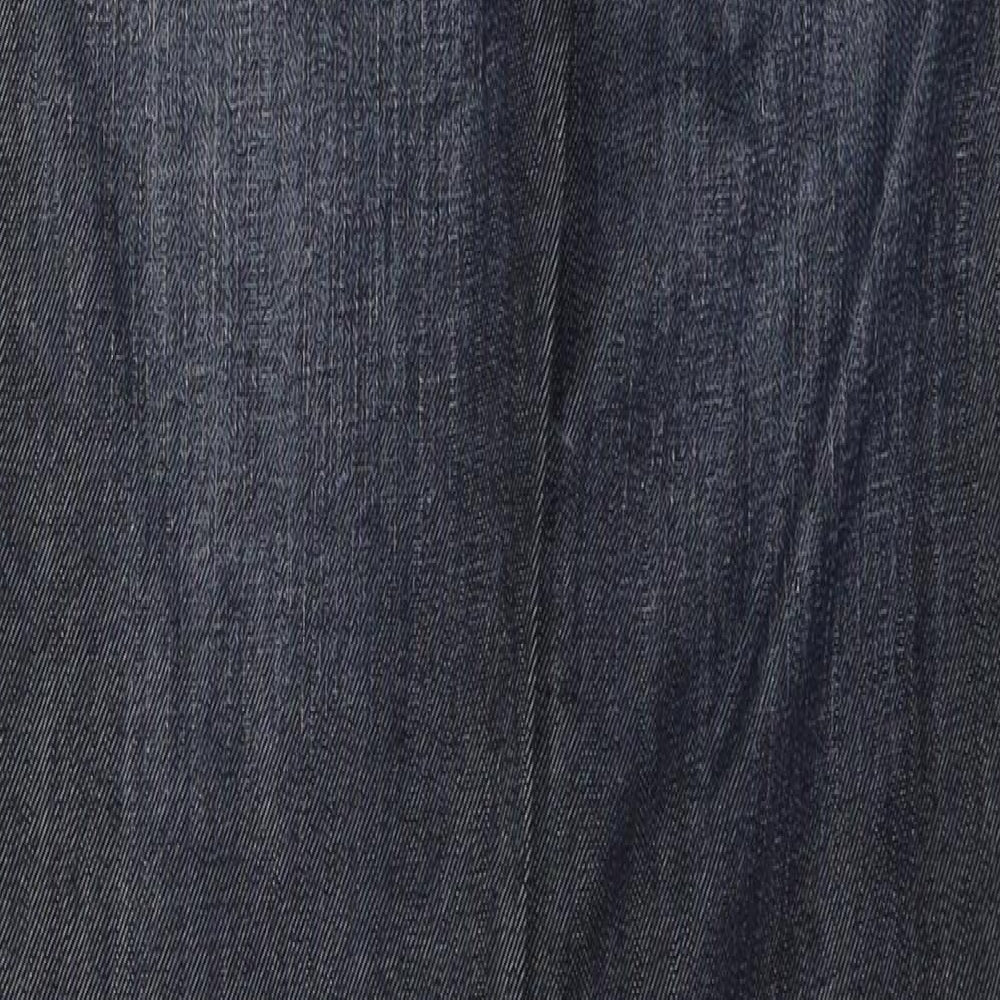 Brand and care label for Sciapai women’s blue denim straight jeans, size S, 31-inch leg