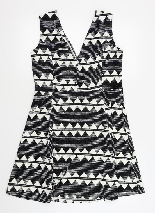 H&M Womens Black Geometric Fit & Flare Size 14