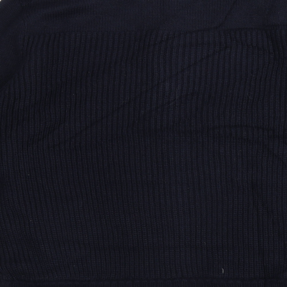 Brand and care label for Atlantic Bay men’s blue knit jacket, size M