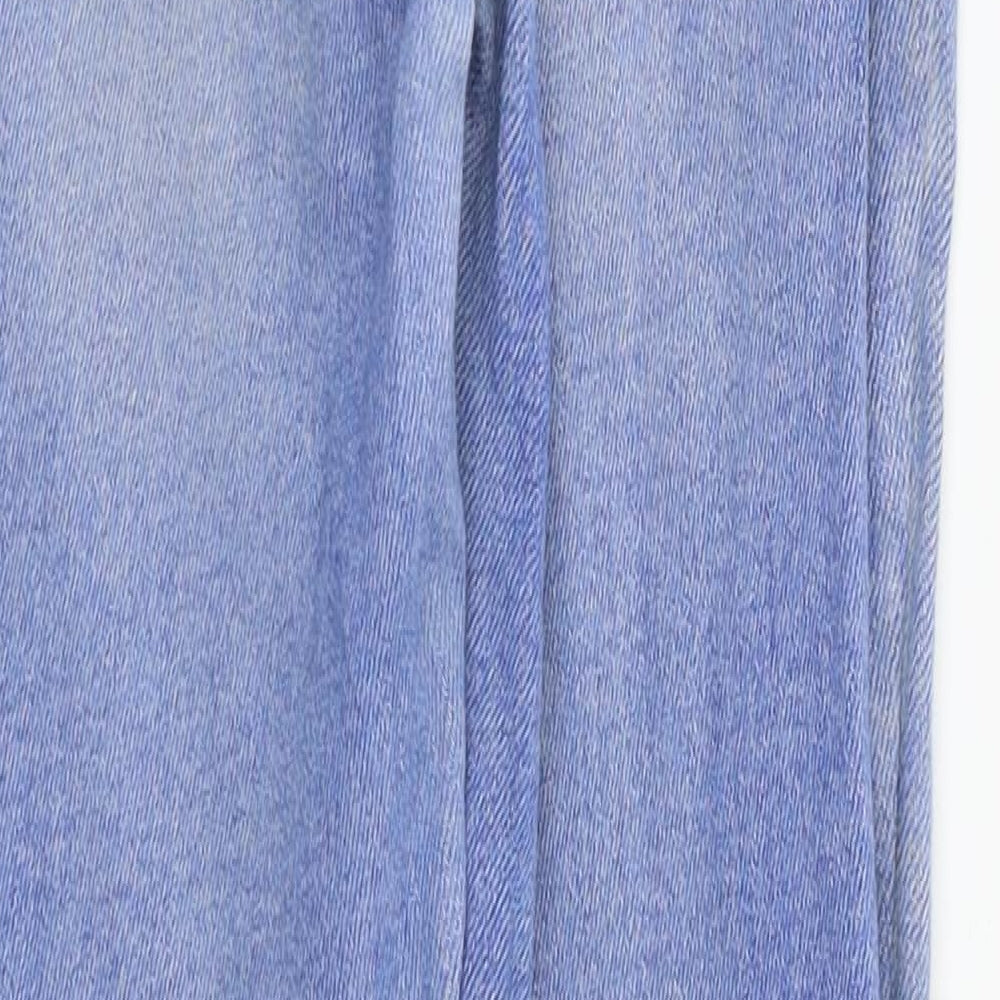 Brand and care label for New Look women’s blue skinny jeans, size UK 6, 26-inch leg