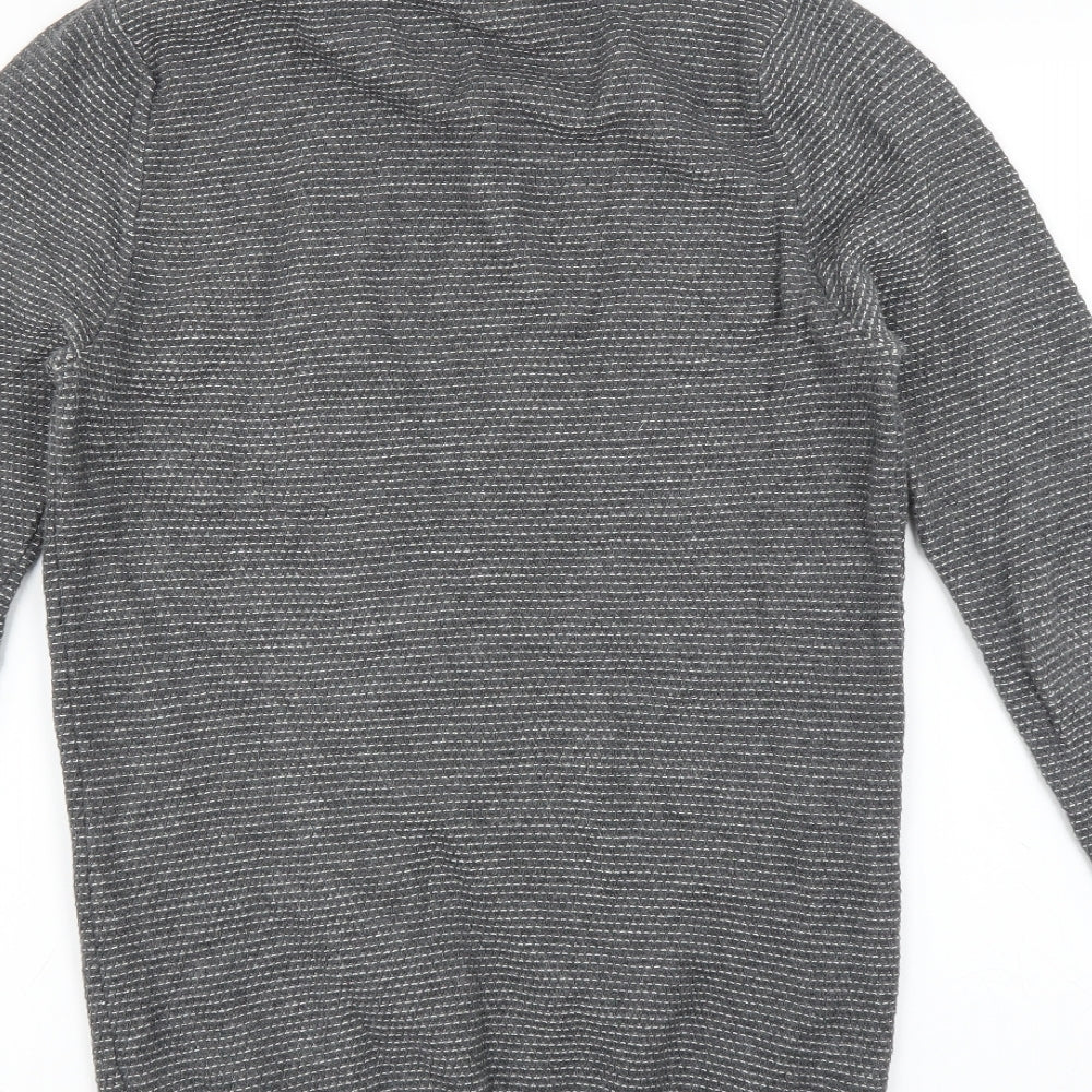Brand and care label for Primark men’s grey jumper, size XS